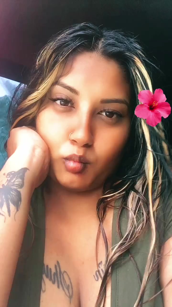 @Nia._🦋