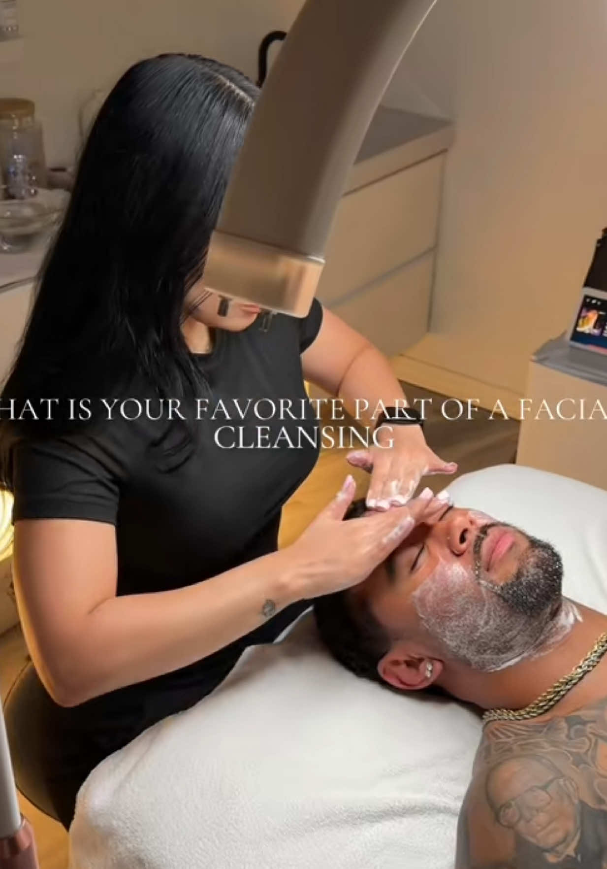 @MavenBeauty_Az