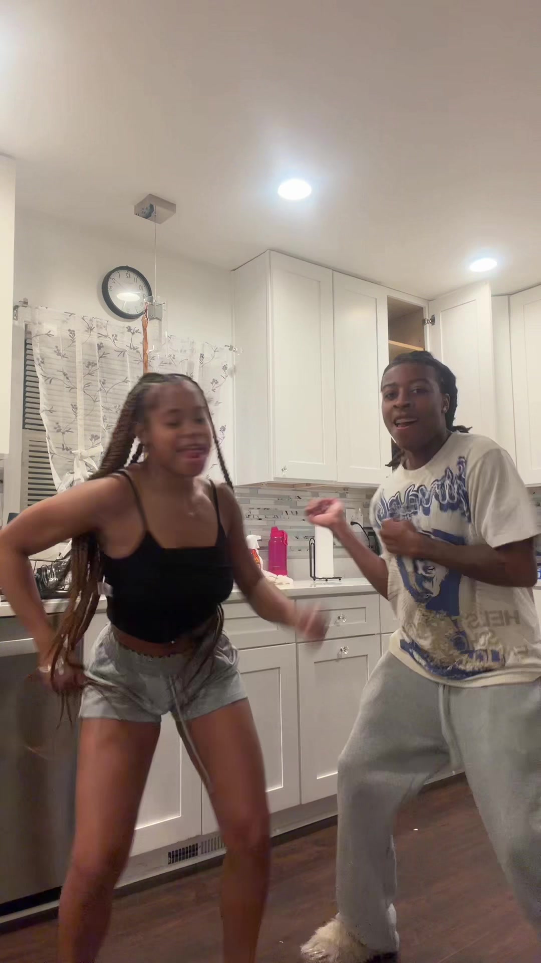 @_niyahlashae