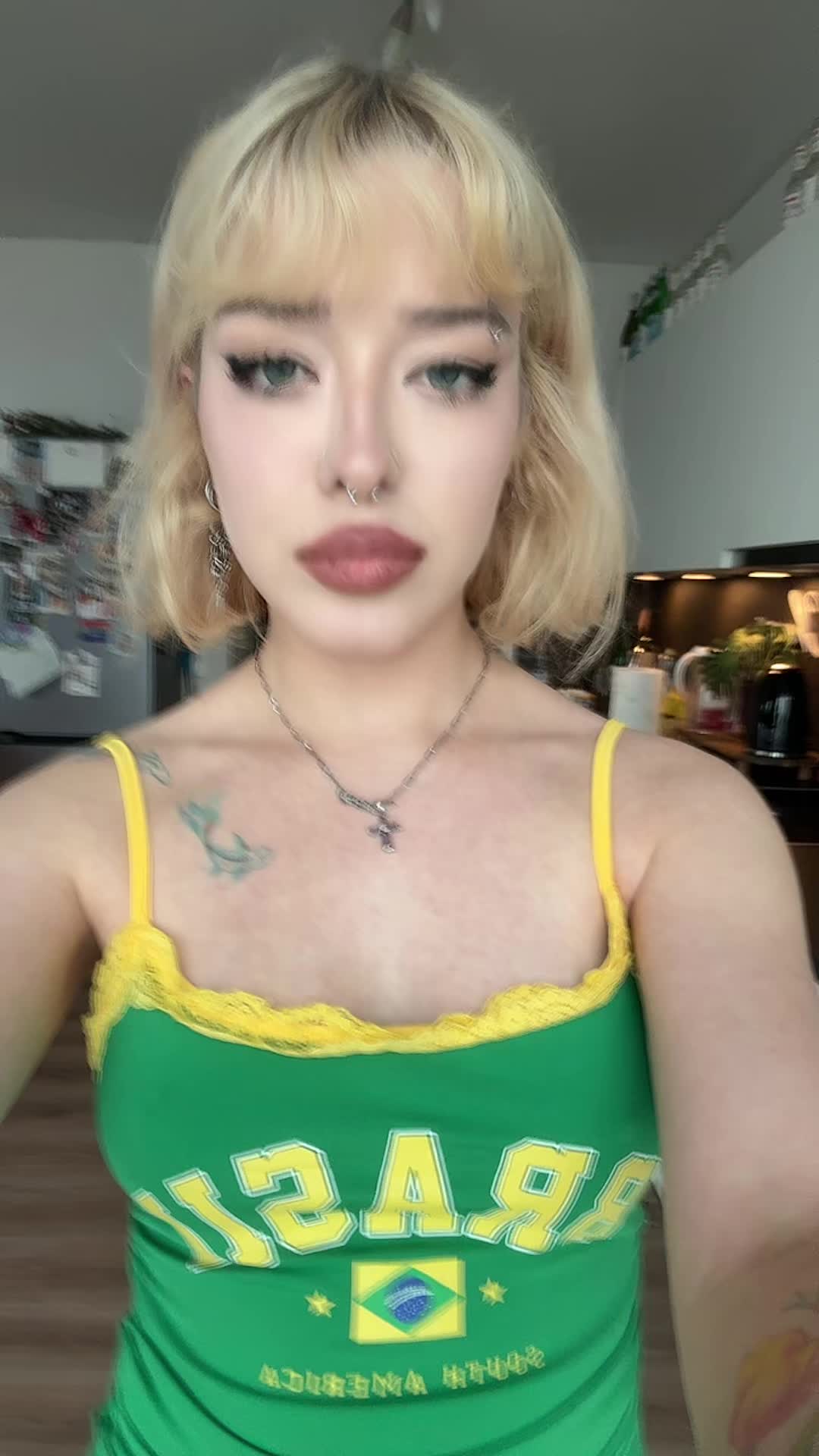 @liv