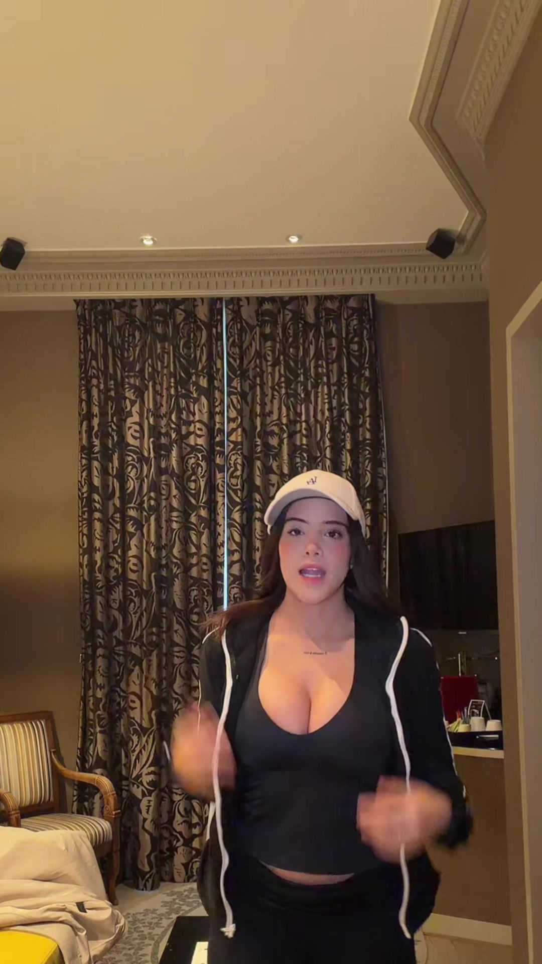 @Alondra Quintero