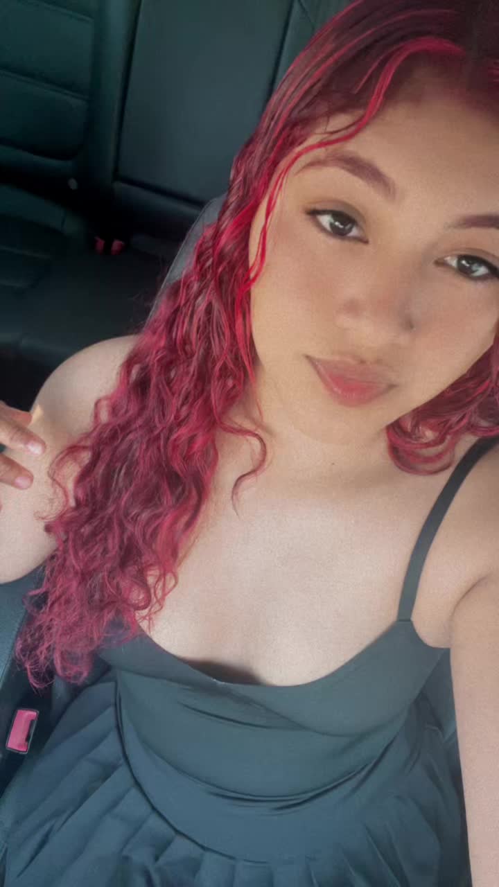 @Ary Martinez 💗🦋😈