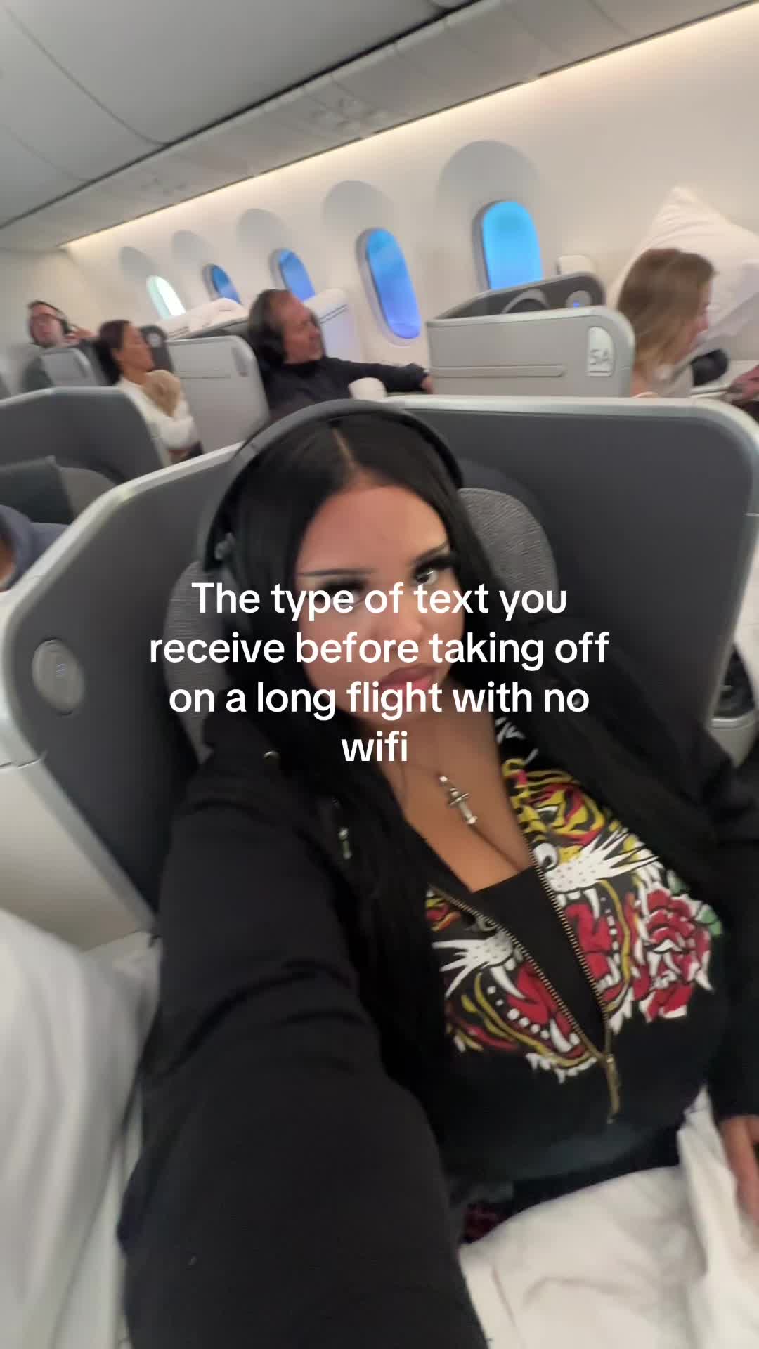 @sadé