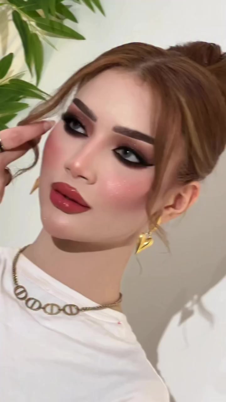 @ميكب اشواق القرني