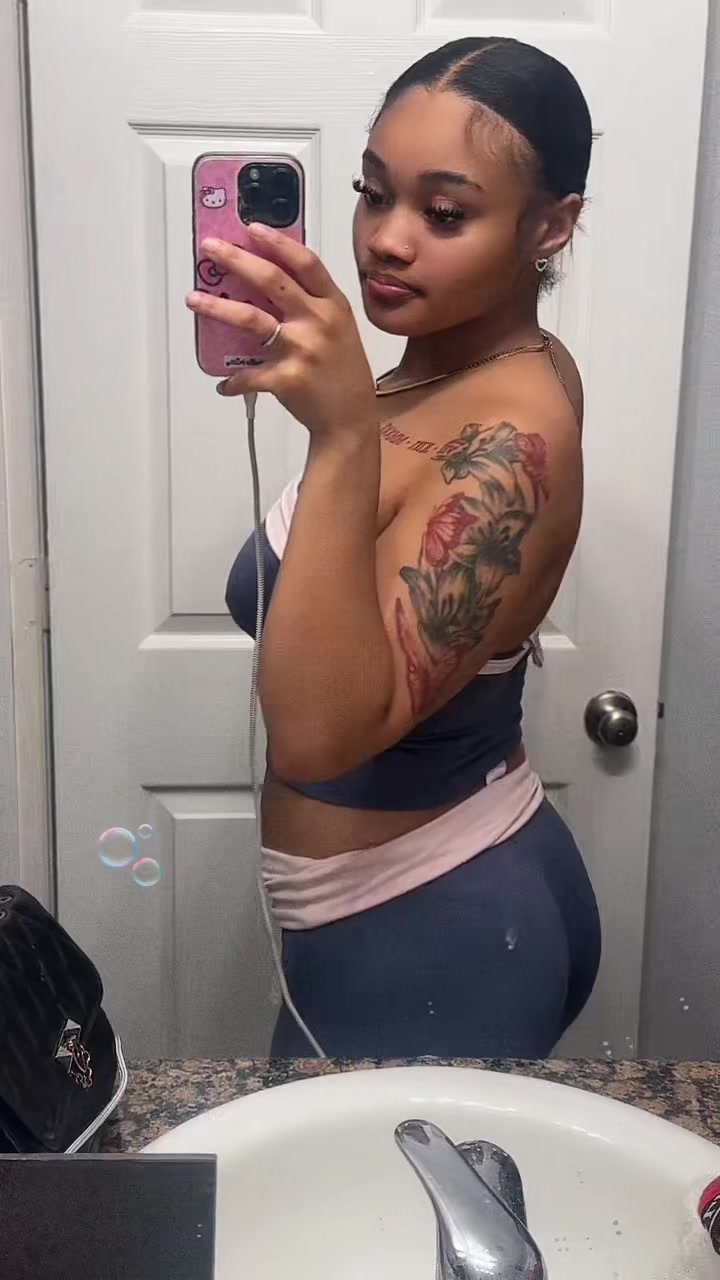@🫧