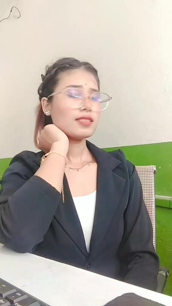 @Xoti(•‿•)