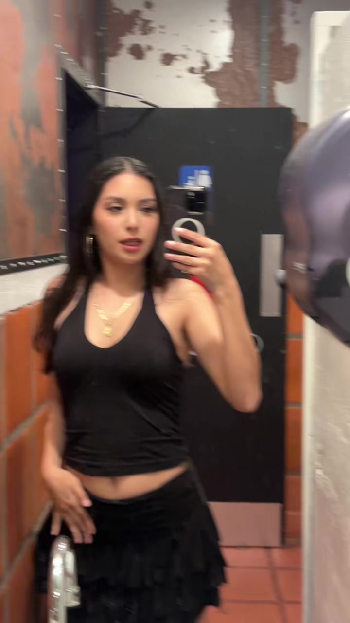 @Yareli