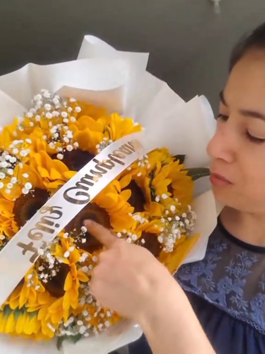 @~𝐀𝐫𝐞𝐧𝐚 Casa Floral