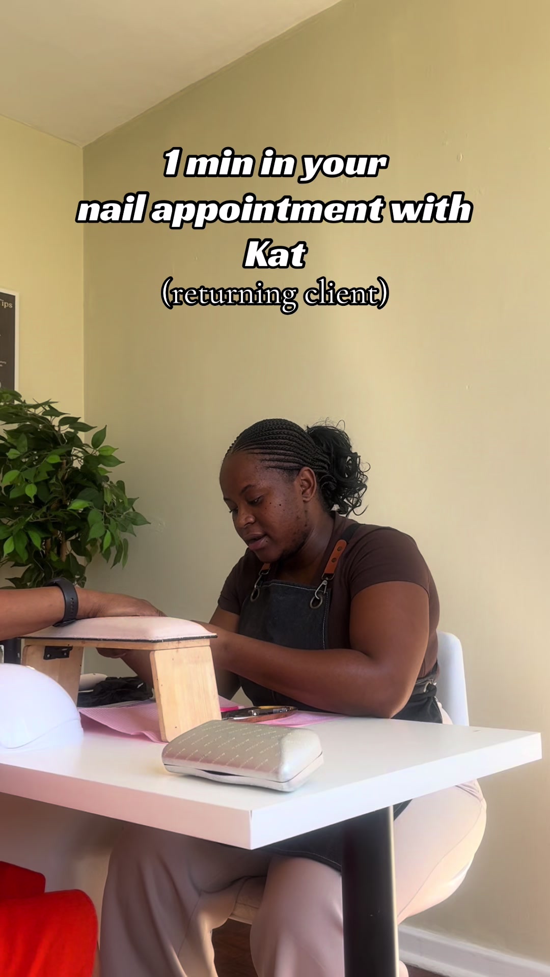 @Kat Moeti | Nail Tech&Educator