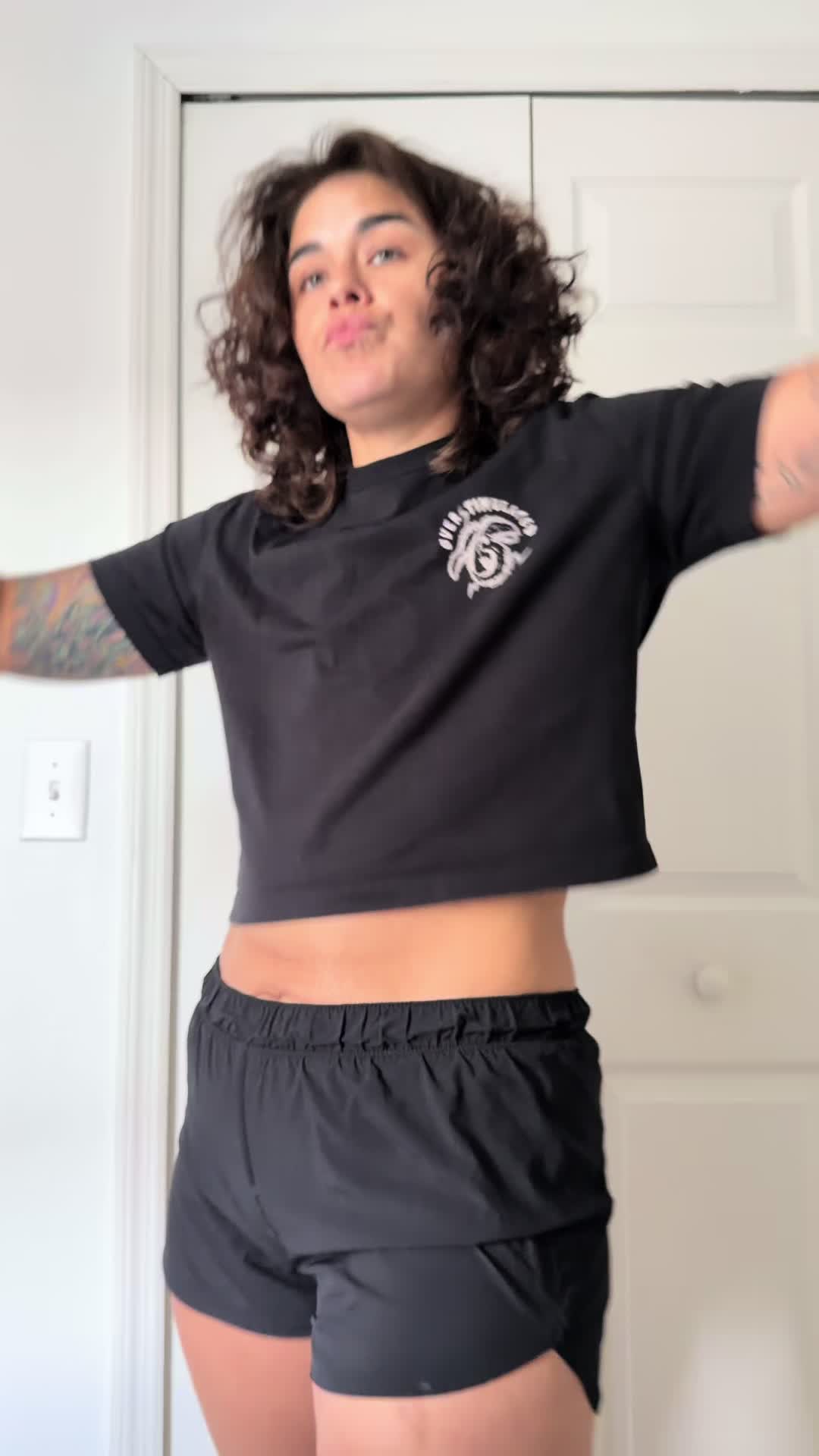 @Theebooblessbabe