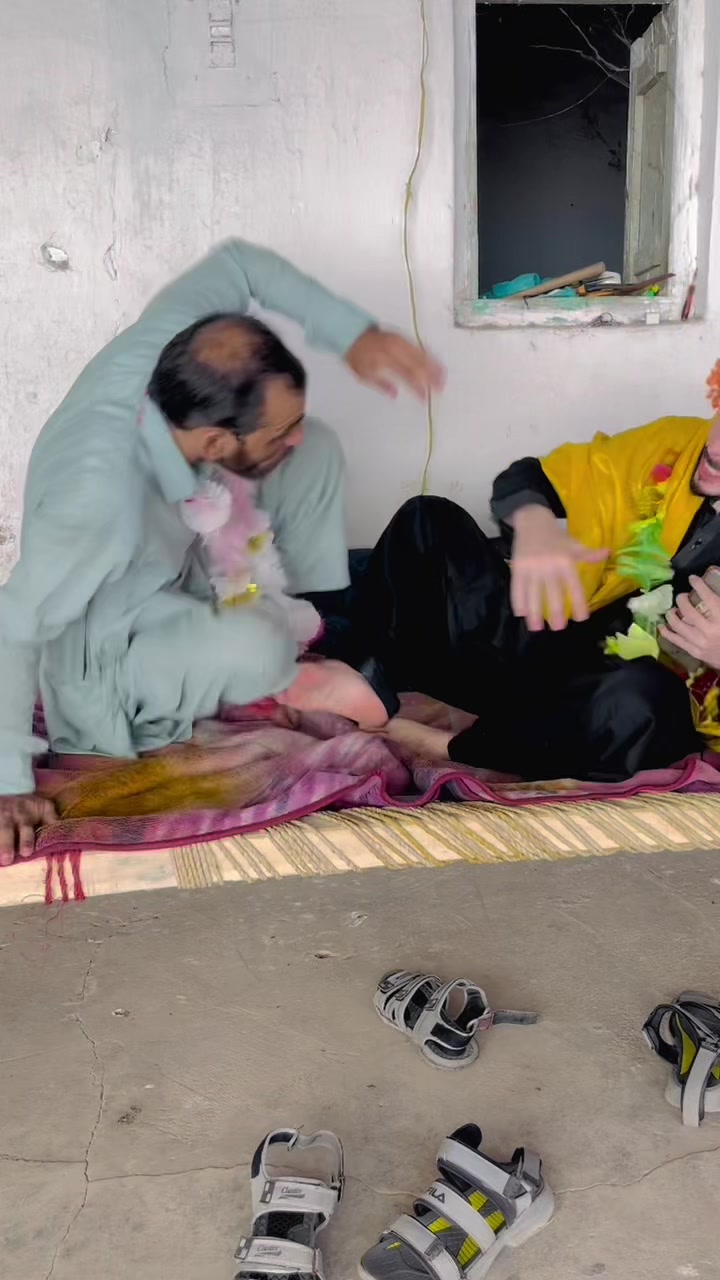 @hasnainshahi_27