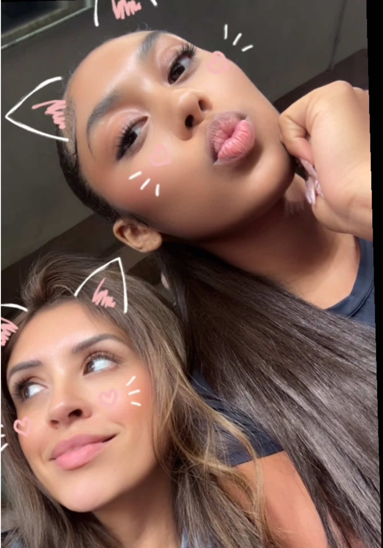 @justnoemi23