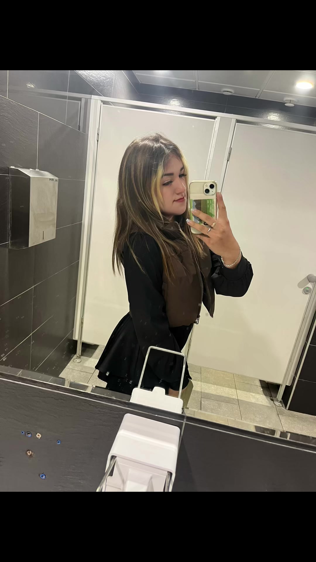 @Каленкович 🩵