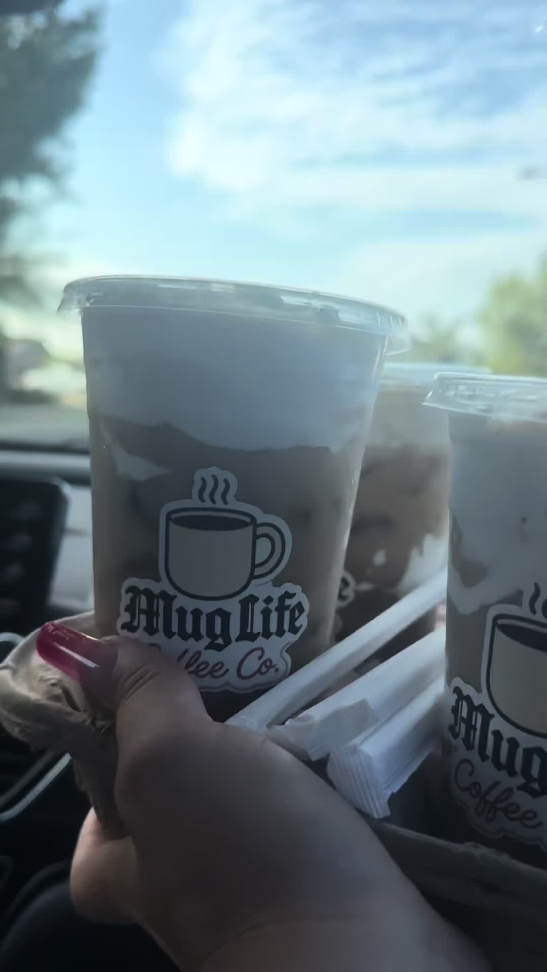 @mayybelina