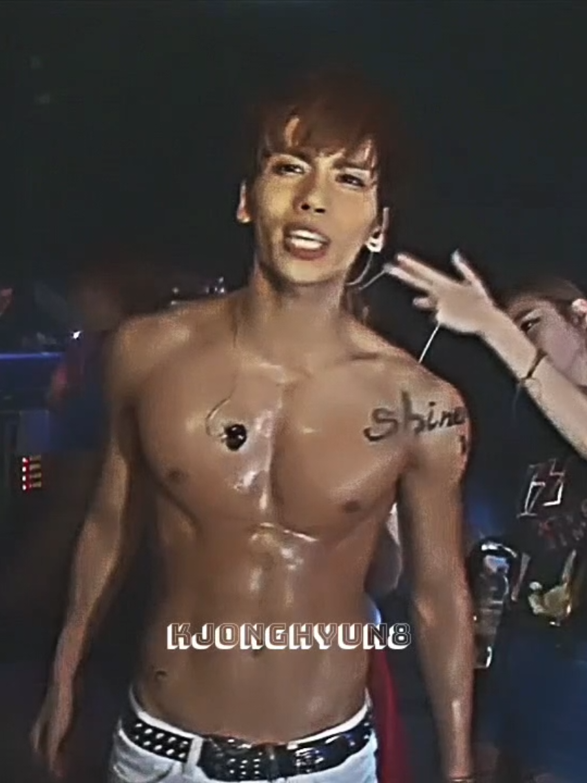 @SHINee ♥️Jonghyun