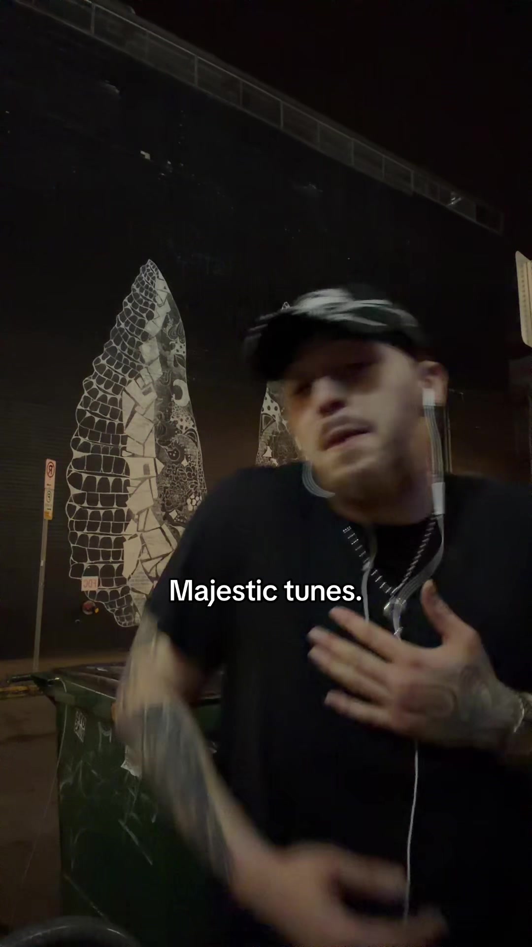 @Fezz
