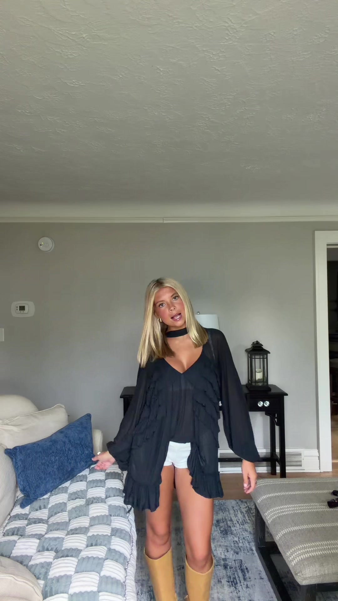 @CarolineN