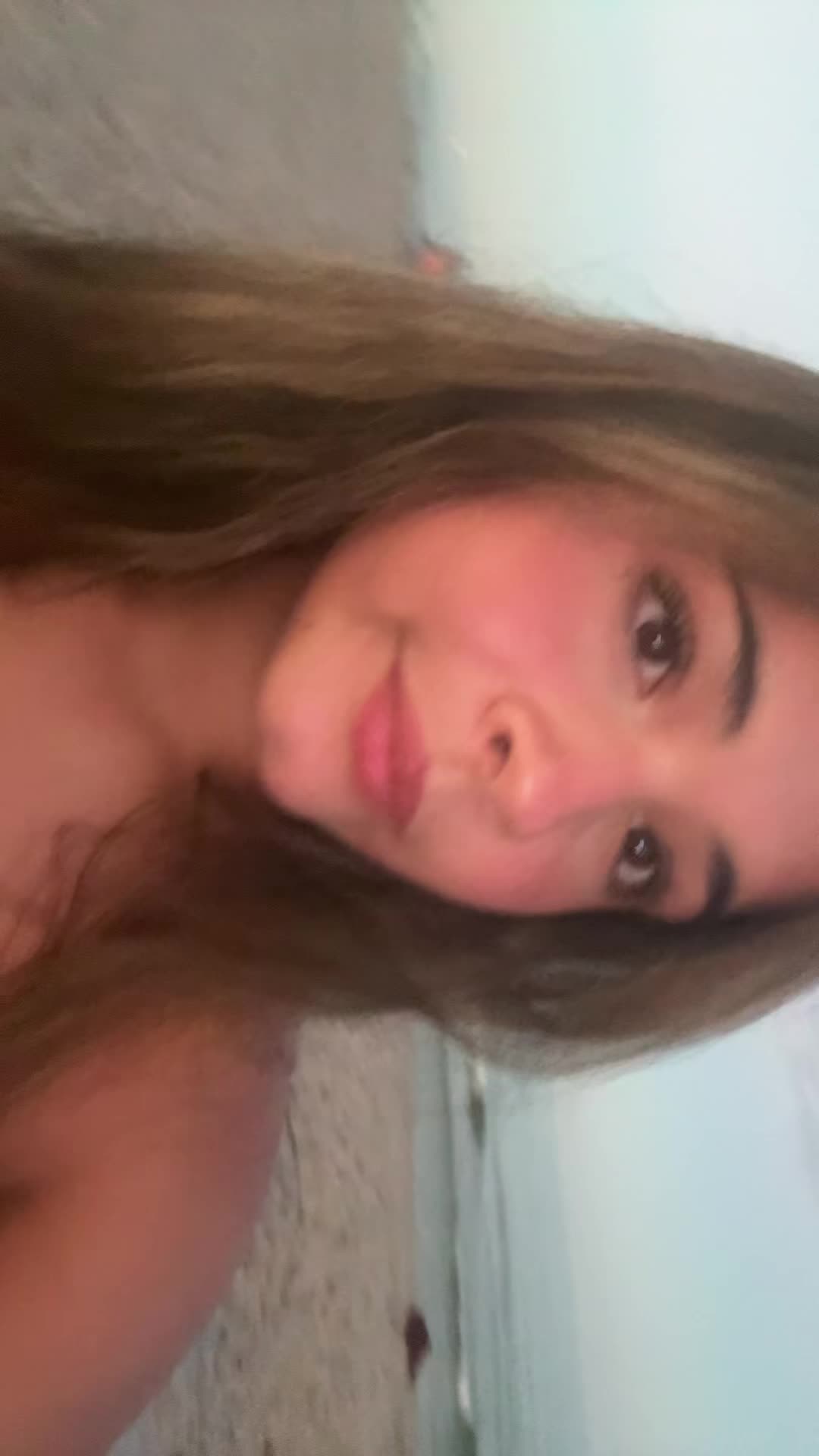 @🤗🥳😚😴