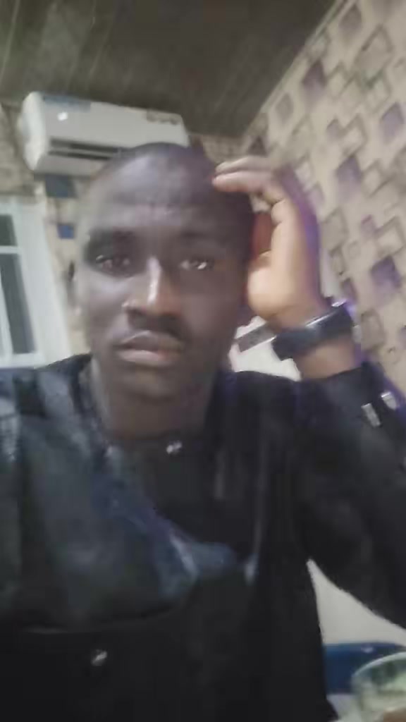 @SIRAJO ZAKARI 111