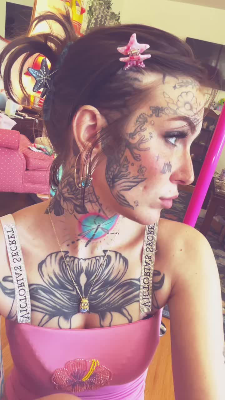 @powderpuffgrrrl