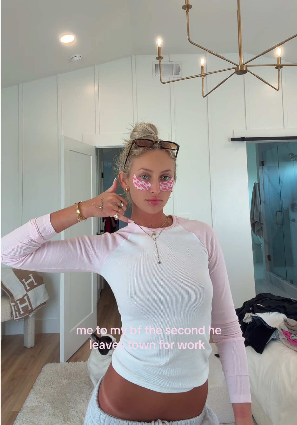 @chloe