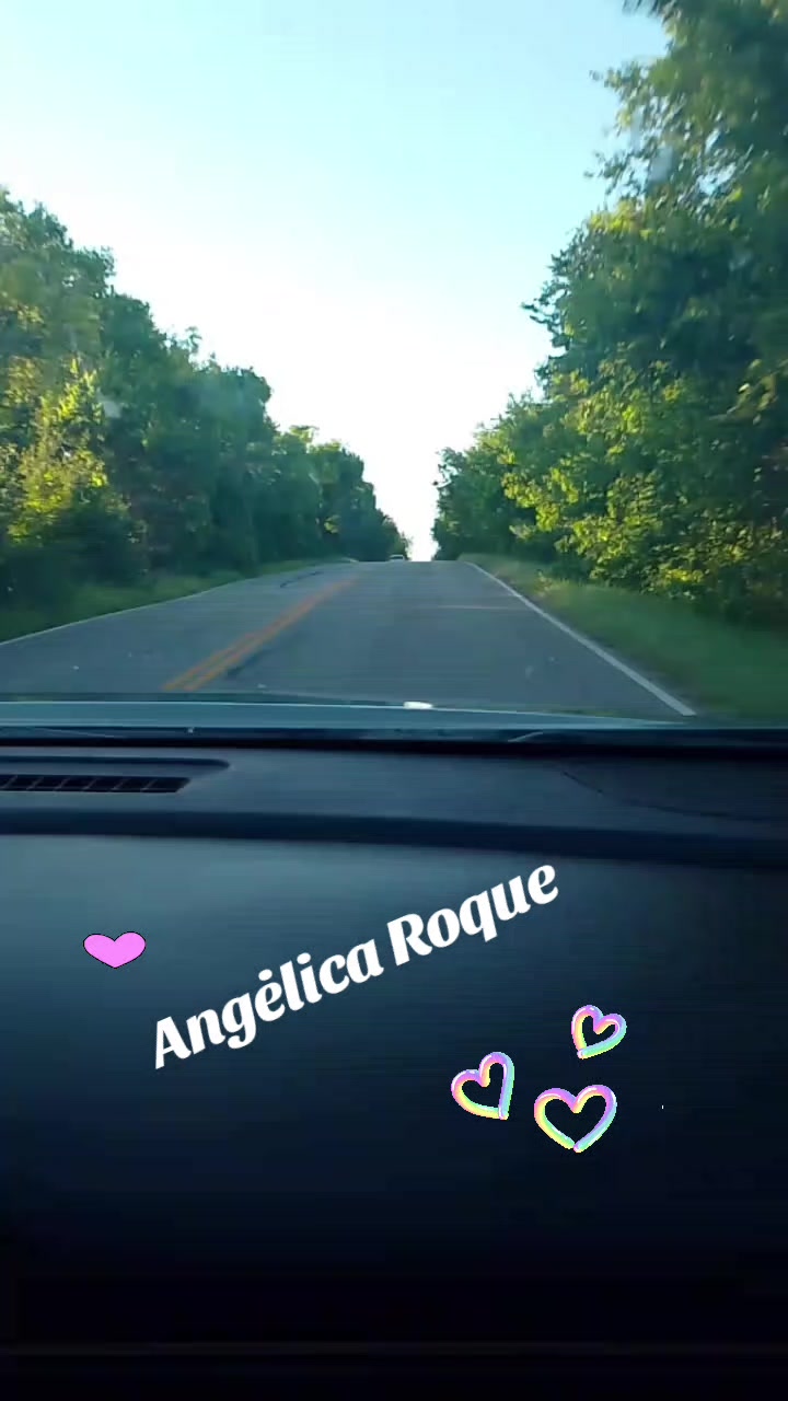 @Angélica Roque López
