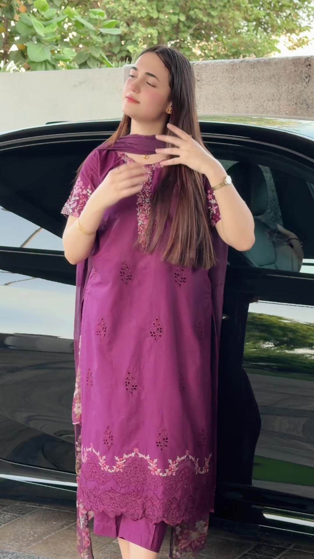 @aizakhaannn_