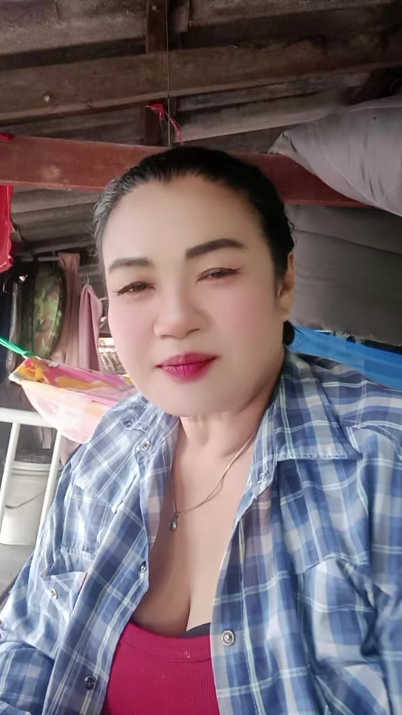 @วาย่านิศากร