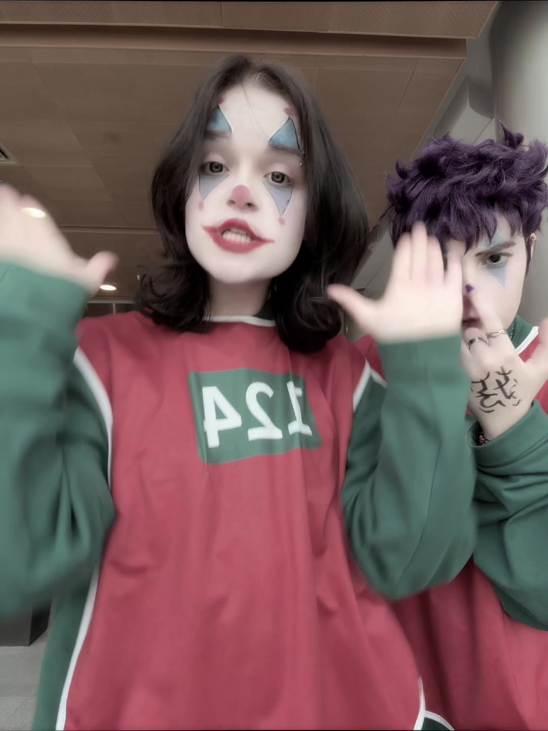 @Клубничка 🍓