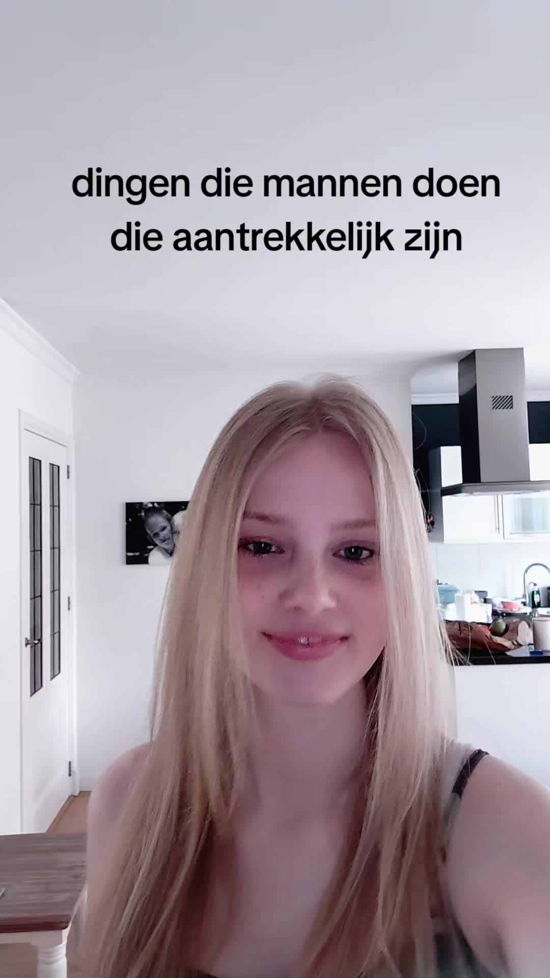@😝