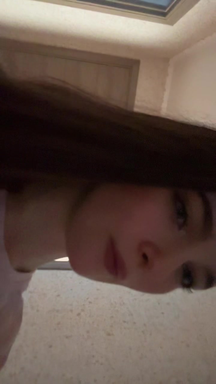 @z4z4_67