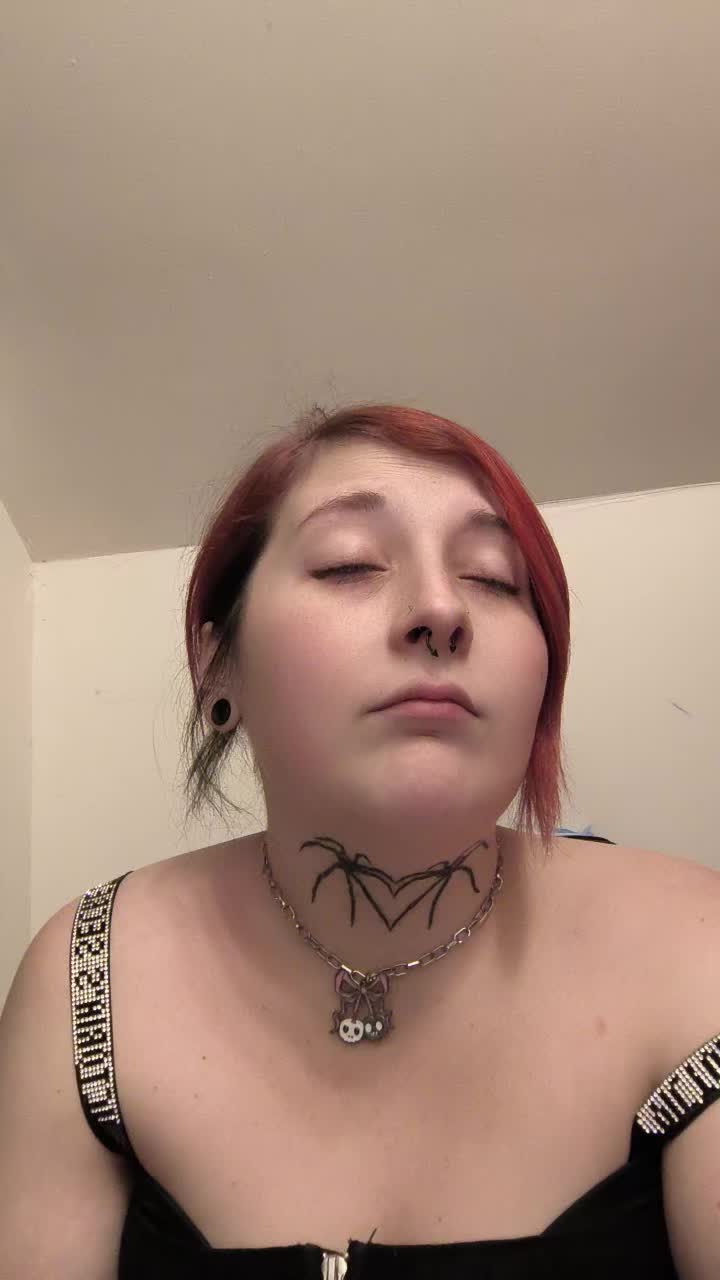 @GothStepMummy
