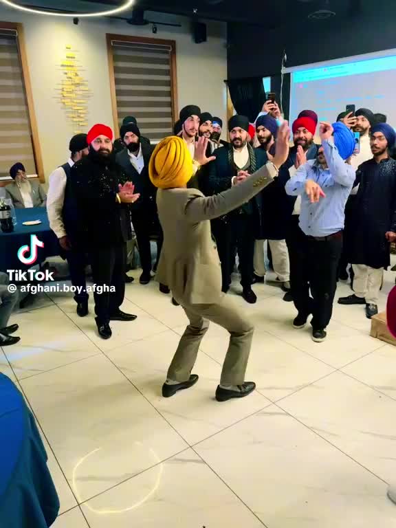 @LoveSimranJeet Singh🇨🇦