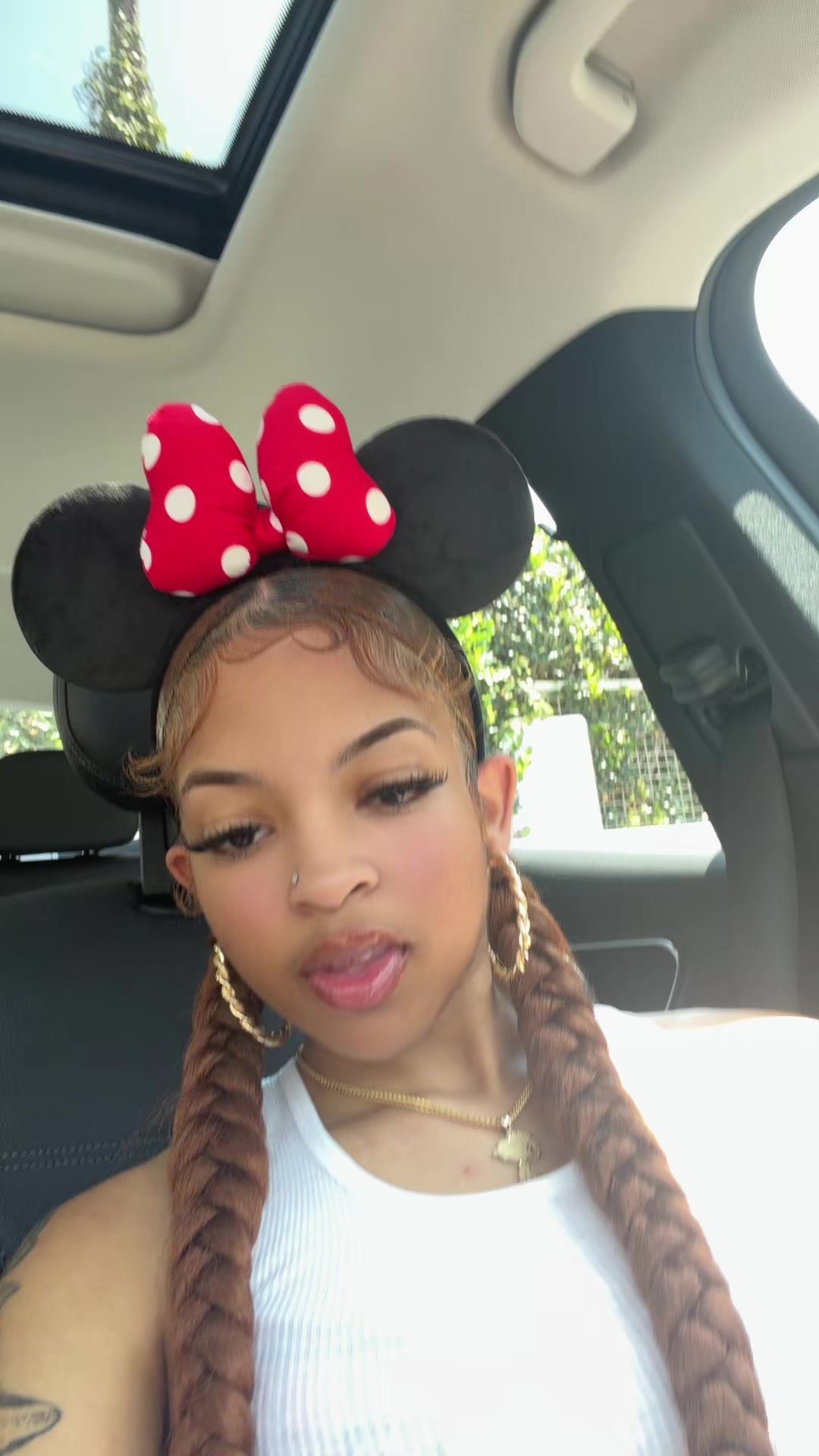 @thaonlyygirlyy