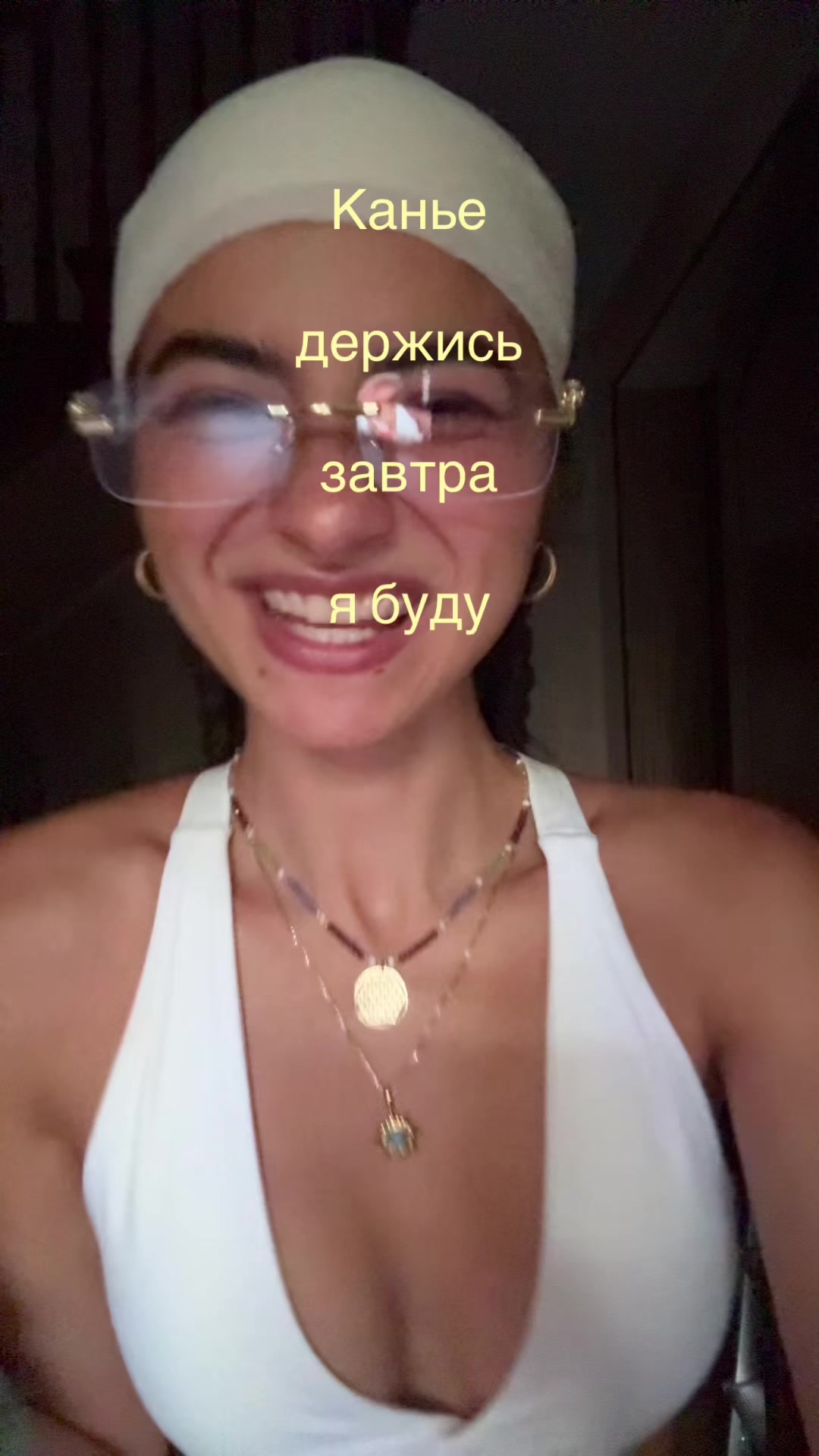 @_bellaraa_