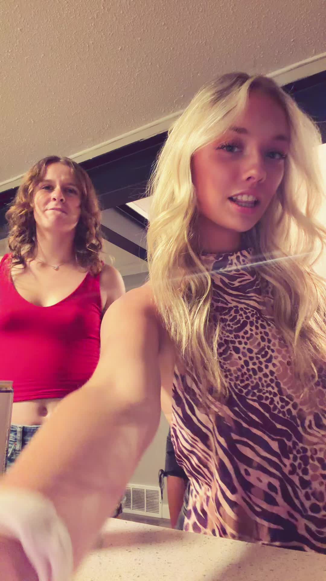 @lauren