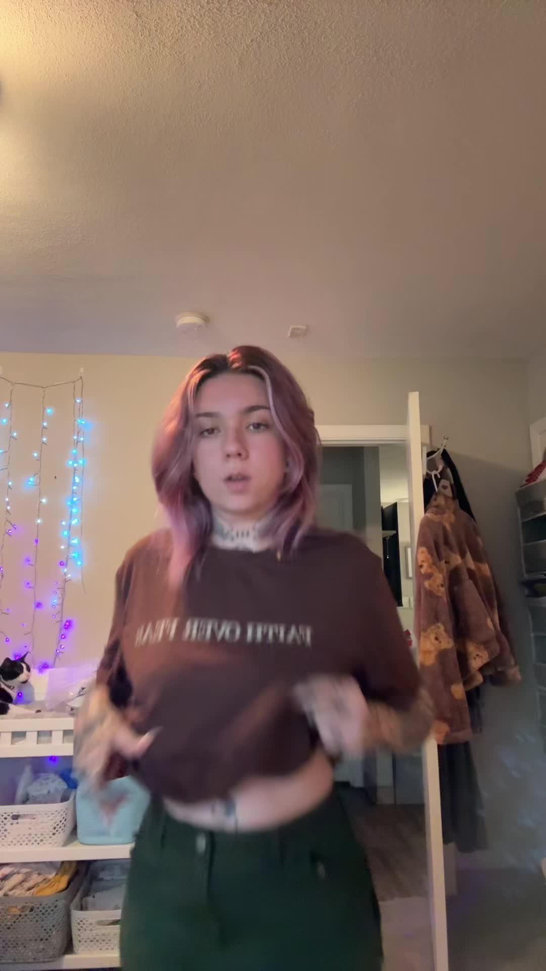 @cat🫧