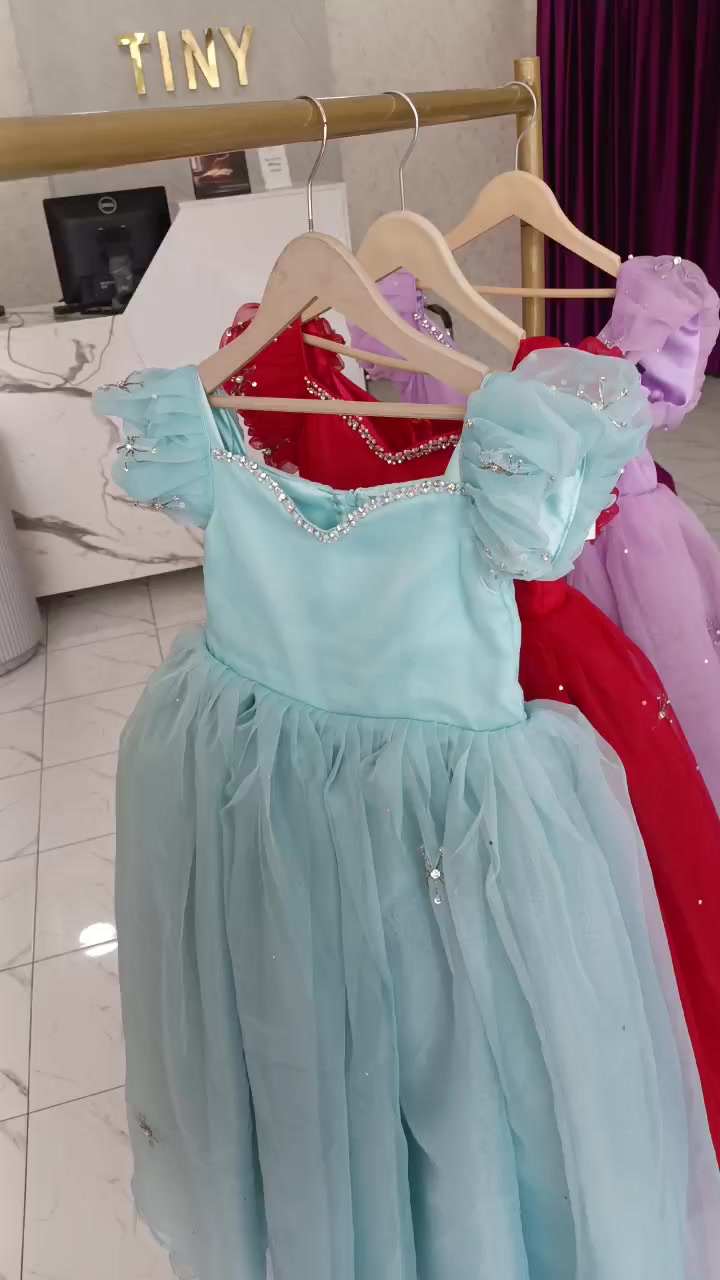 @Tiny by Glam & Glitz