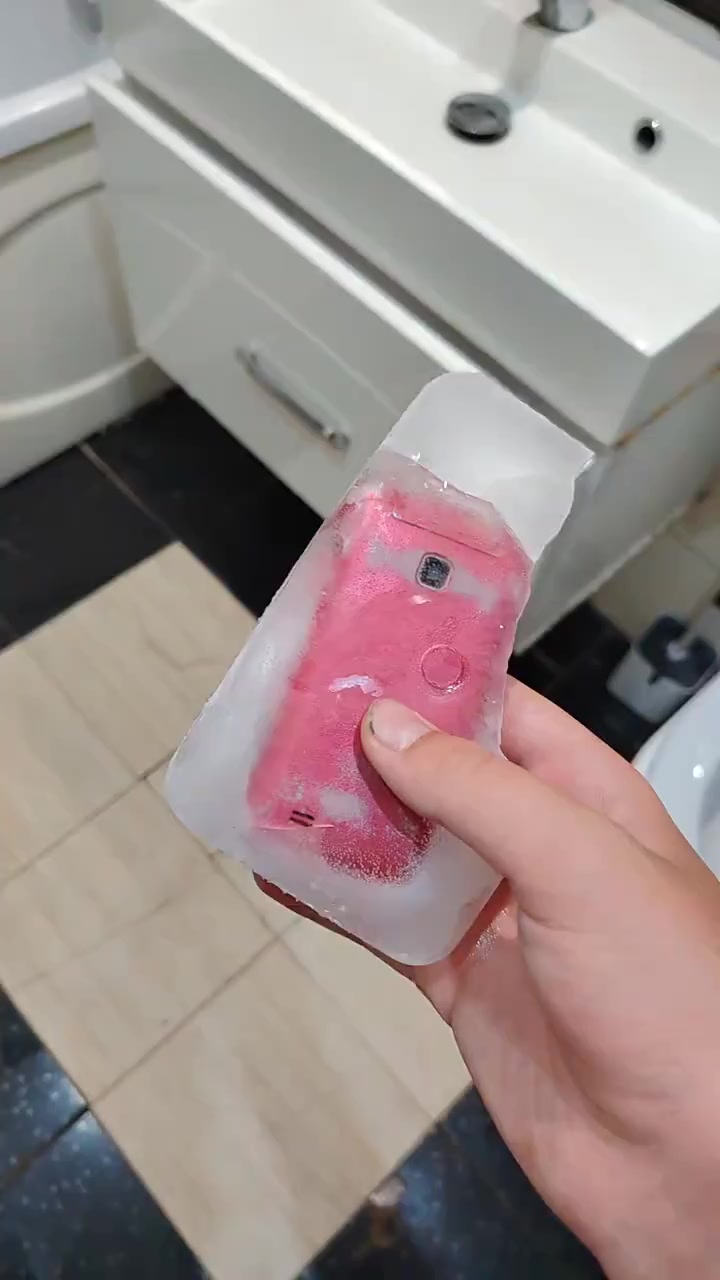 @Fr1zzYk_OMG