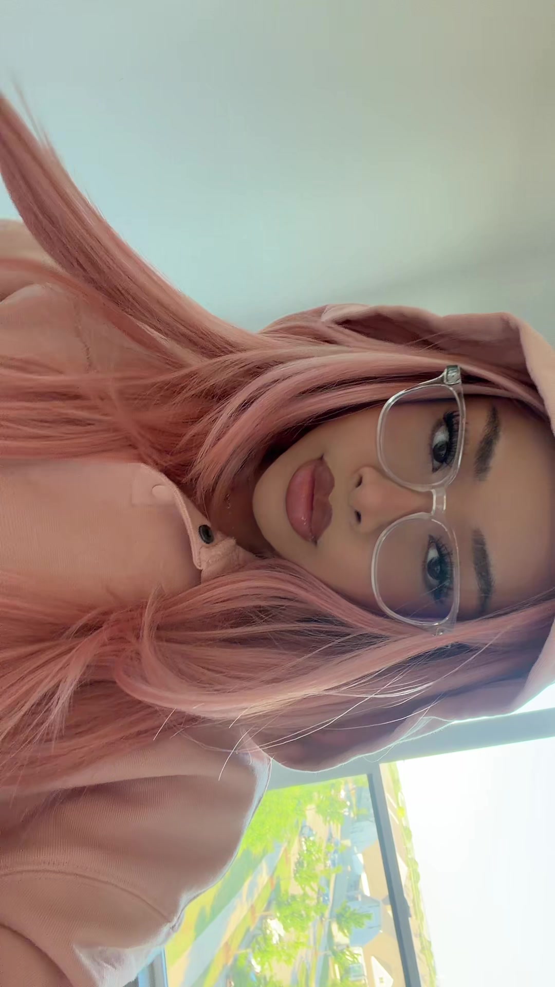 @L E A H