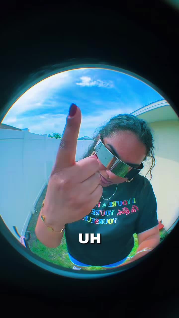 @Jennesy the Fly Girl 🦅