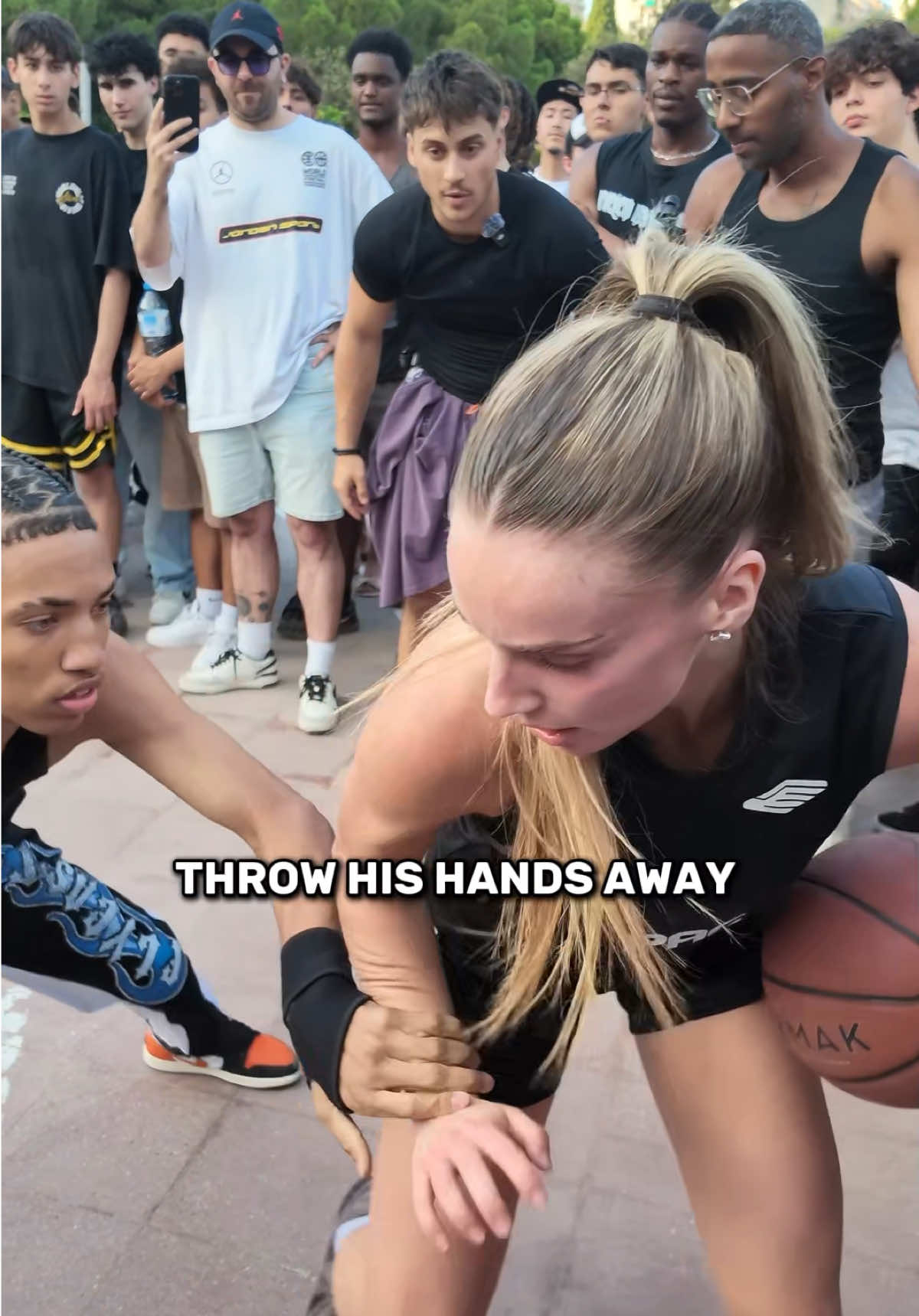 @MK