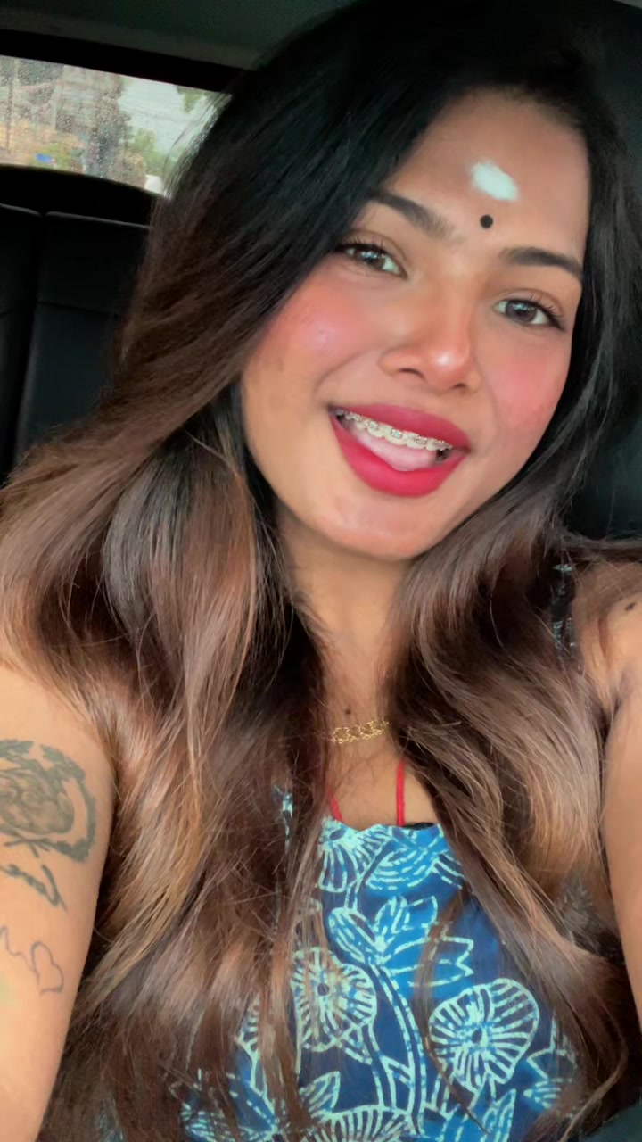 @Dvyaa🤍🌼