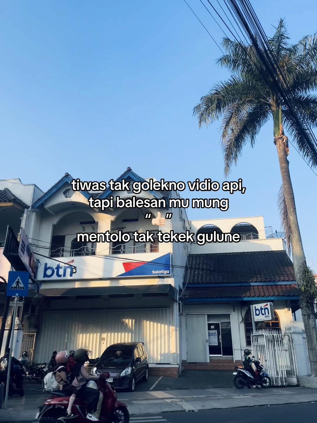 @𝙎𝙀𝙈𝙍𝘼𝙒𝙐𝙏✰