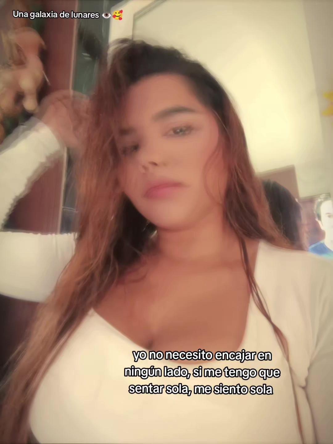 @NICOLE MENDOZA🍕🏖️