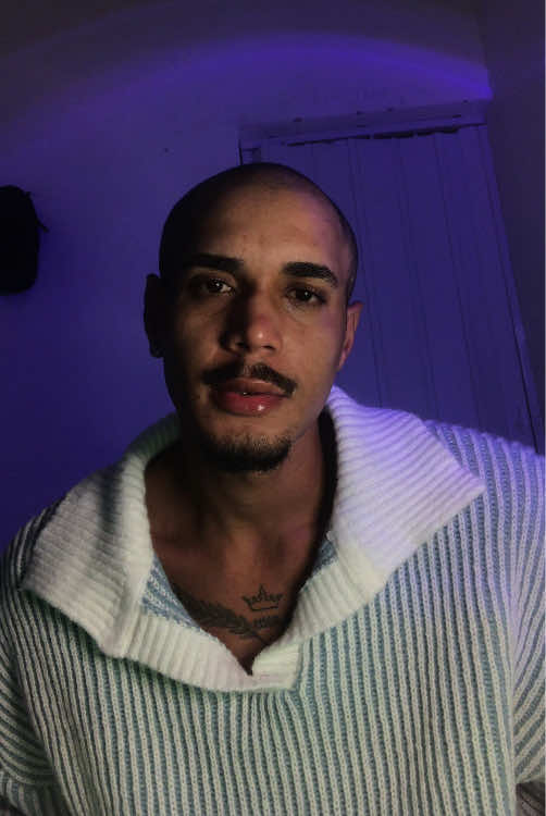 @o moço dramático 🥀