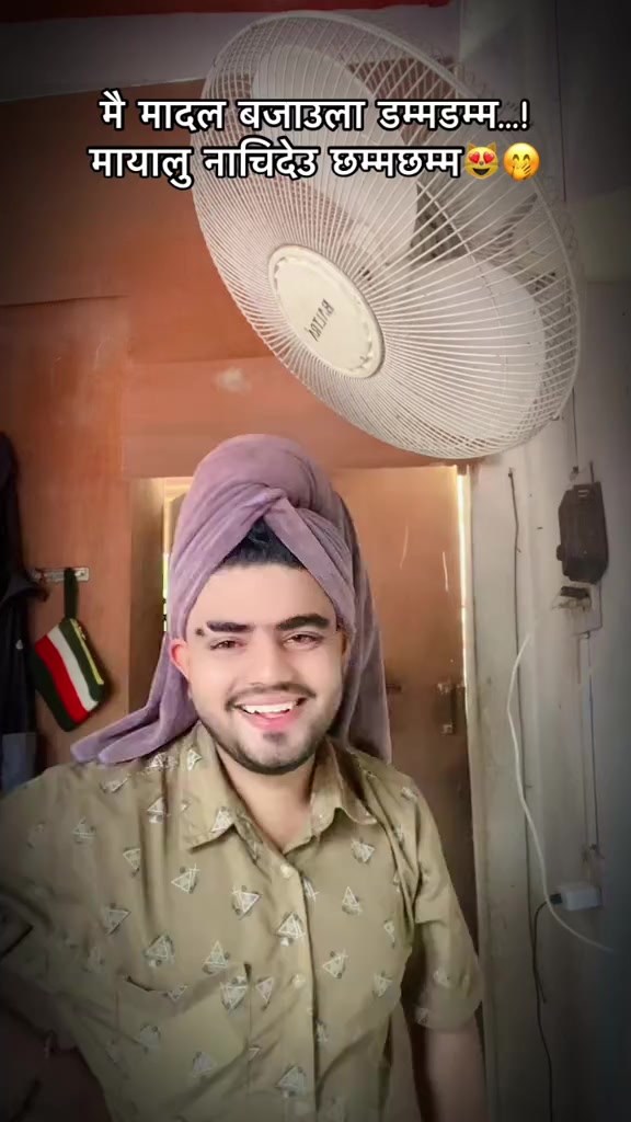 @Saugat Adhikari❤️(Chari🦜)