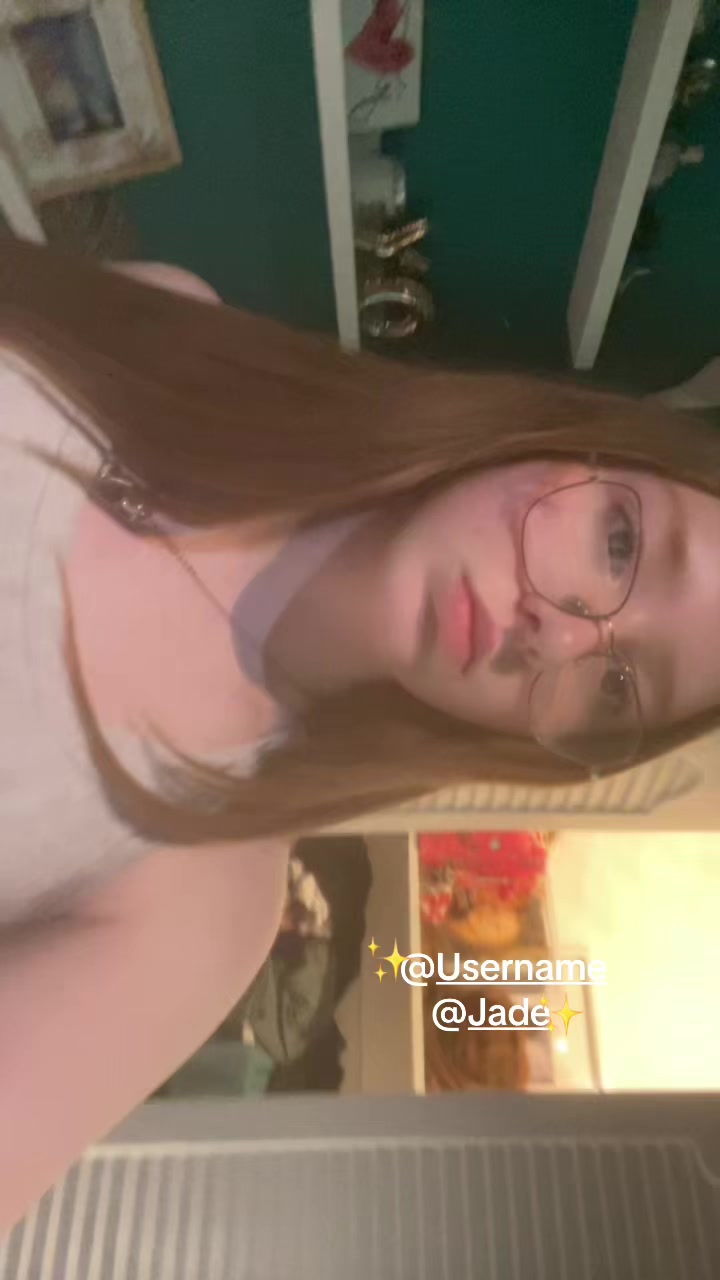 @alykev3