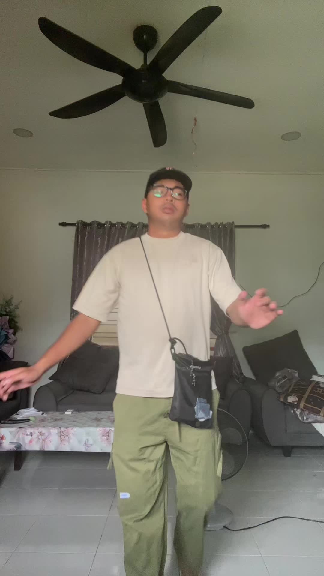 @Azizi Ajiji