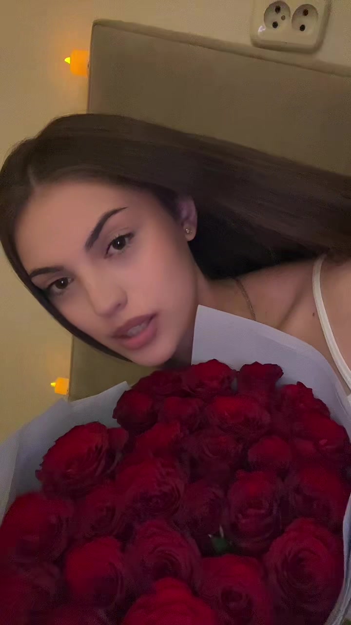 @𝐍𝐈𝐊𝐀
